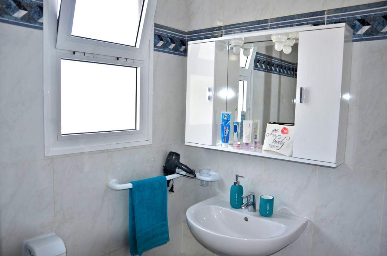 Ferienwohnung Central - Costa Calma - Wifi - Innenstadt Luaran gambar